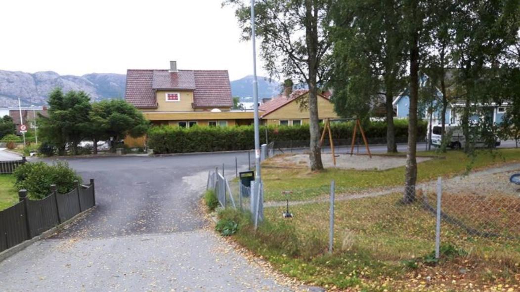 14 B * Stavanger
